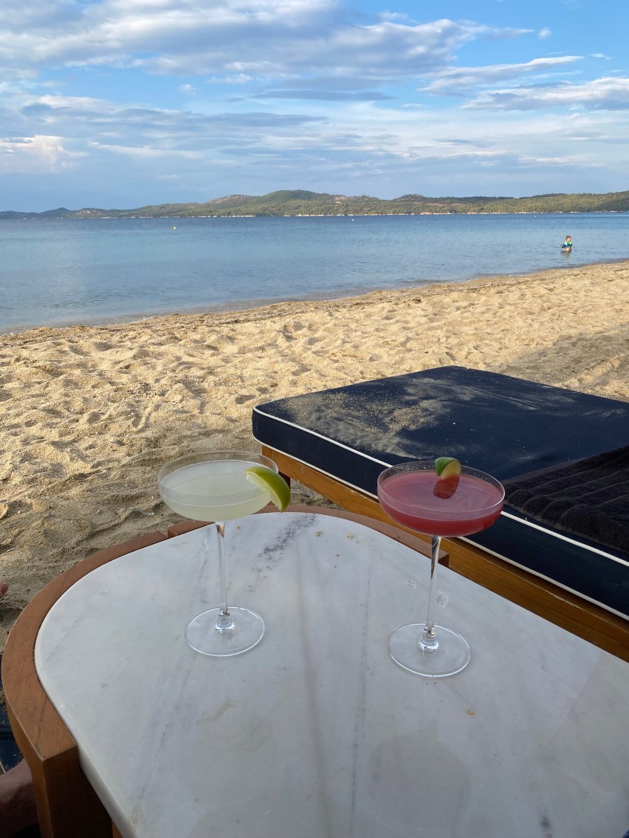 阿法顿奢华别墅酒店-罗莱夏朵-泳池