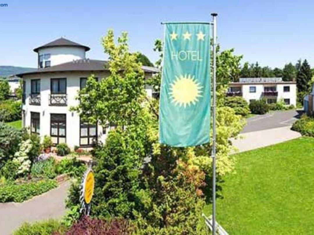 Oberursel (Taunus)酒店住宿-Hotel Schick