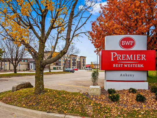 Best Western Premier Ankeny Hotel