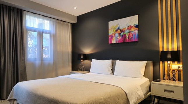 银色39角酒店主图