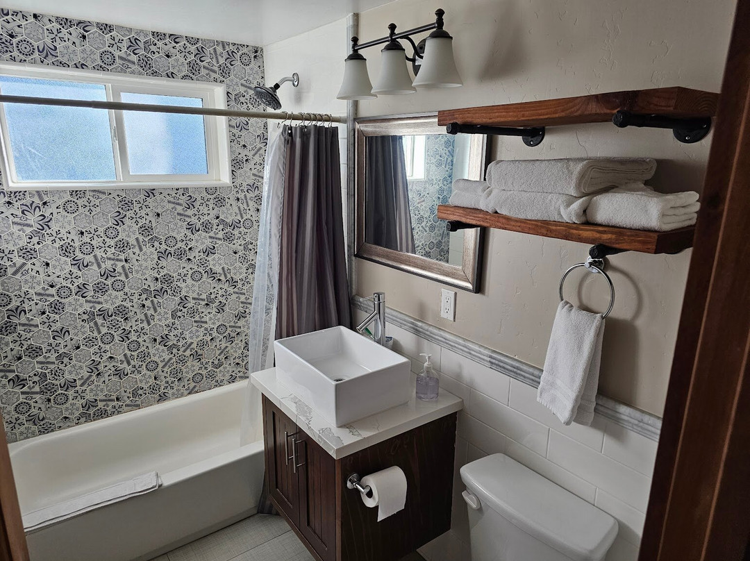 Apple Tree Inn主图