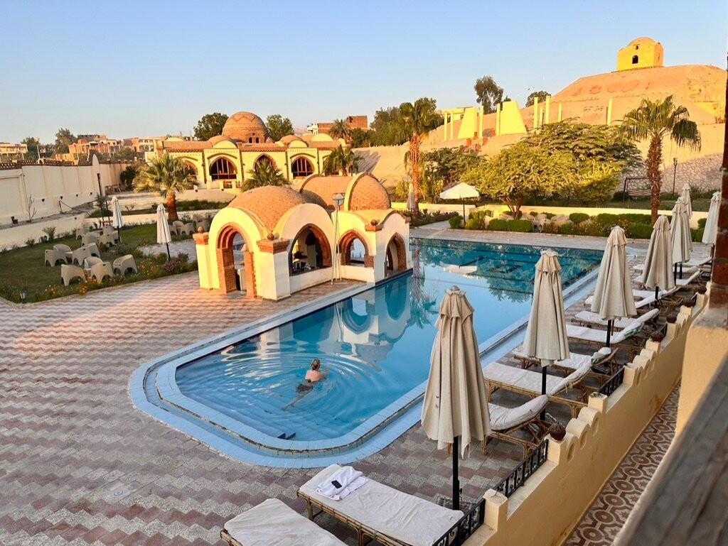 Elphardous Oasis Hotel主图