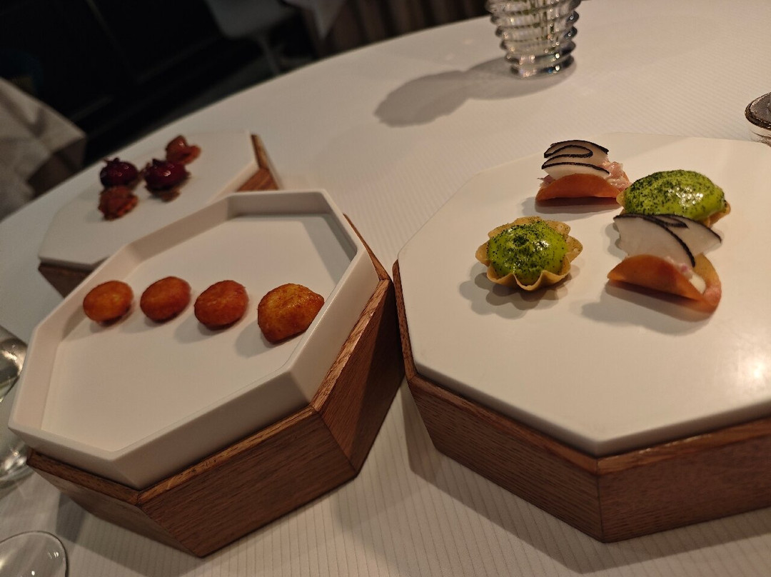 L'Assiette Champenoise主图