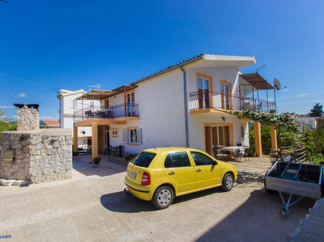 Apartmani Mare