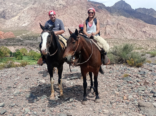 Cumbre Expediciones & Turismo Aventura-乌斯帕亚塔必去景点