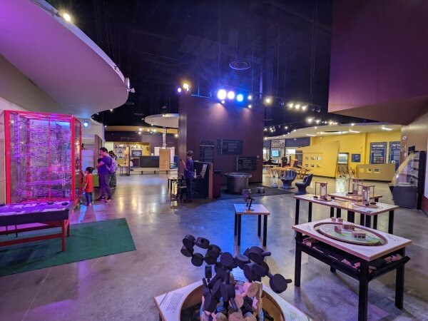 Sci-tech Discovery Center景点图片