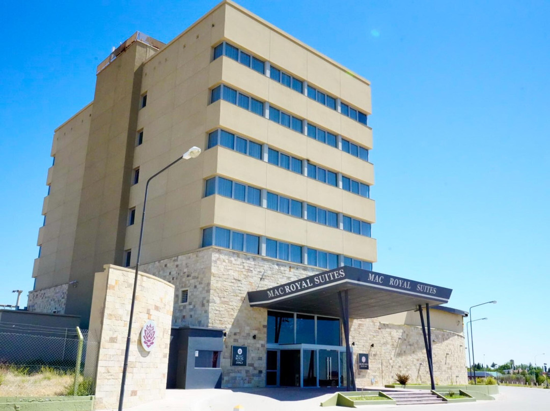 MAC Royal Suites主图