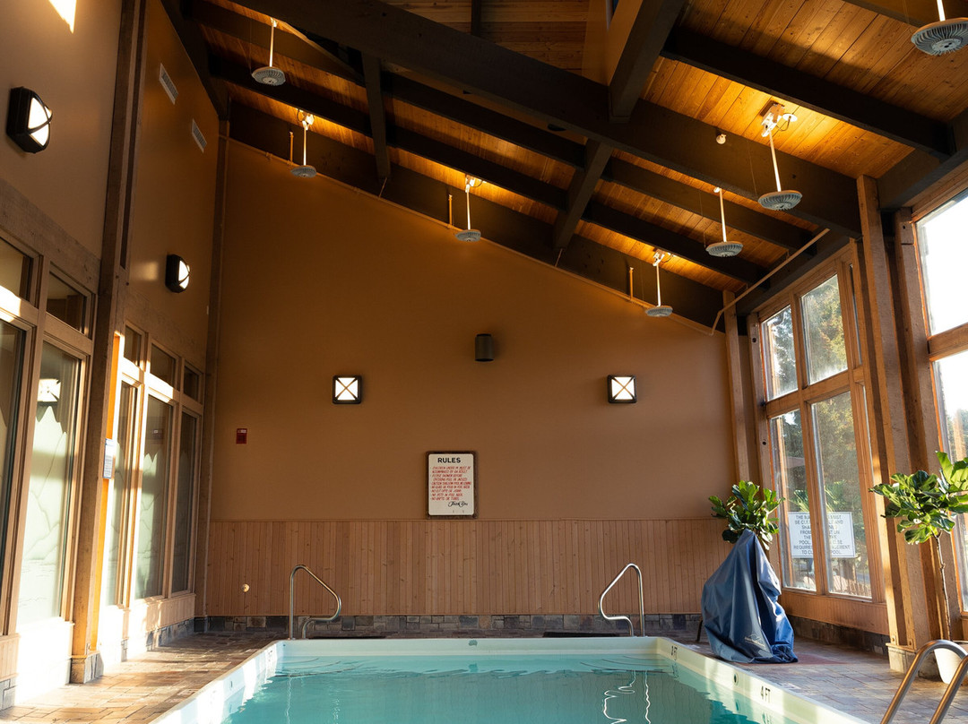 Grouse Mountain Lodge主图