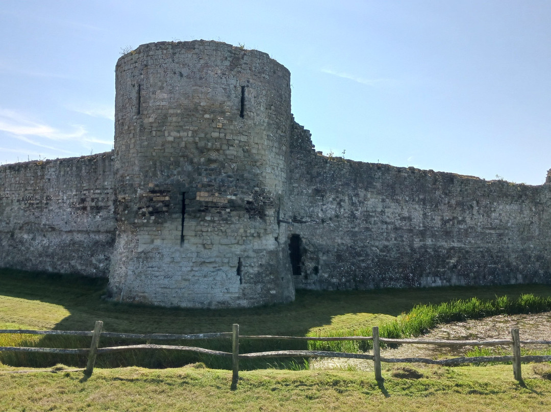 Pevensey Castle景点图片