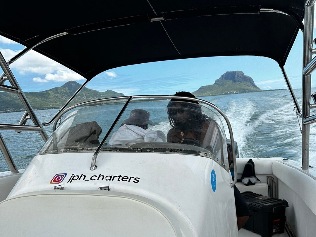 JPH Charters-黑河必去景点