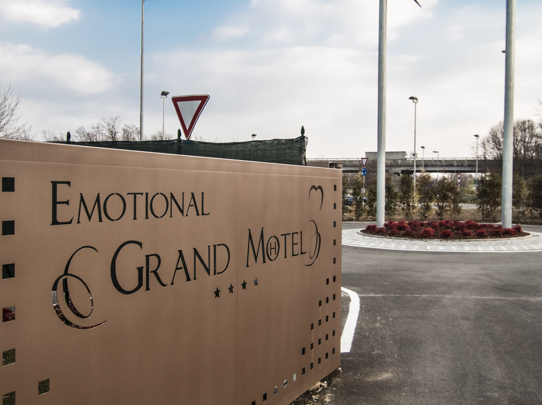 Emotional Grand Motel主图