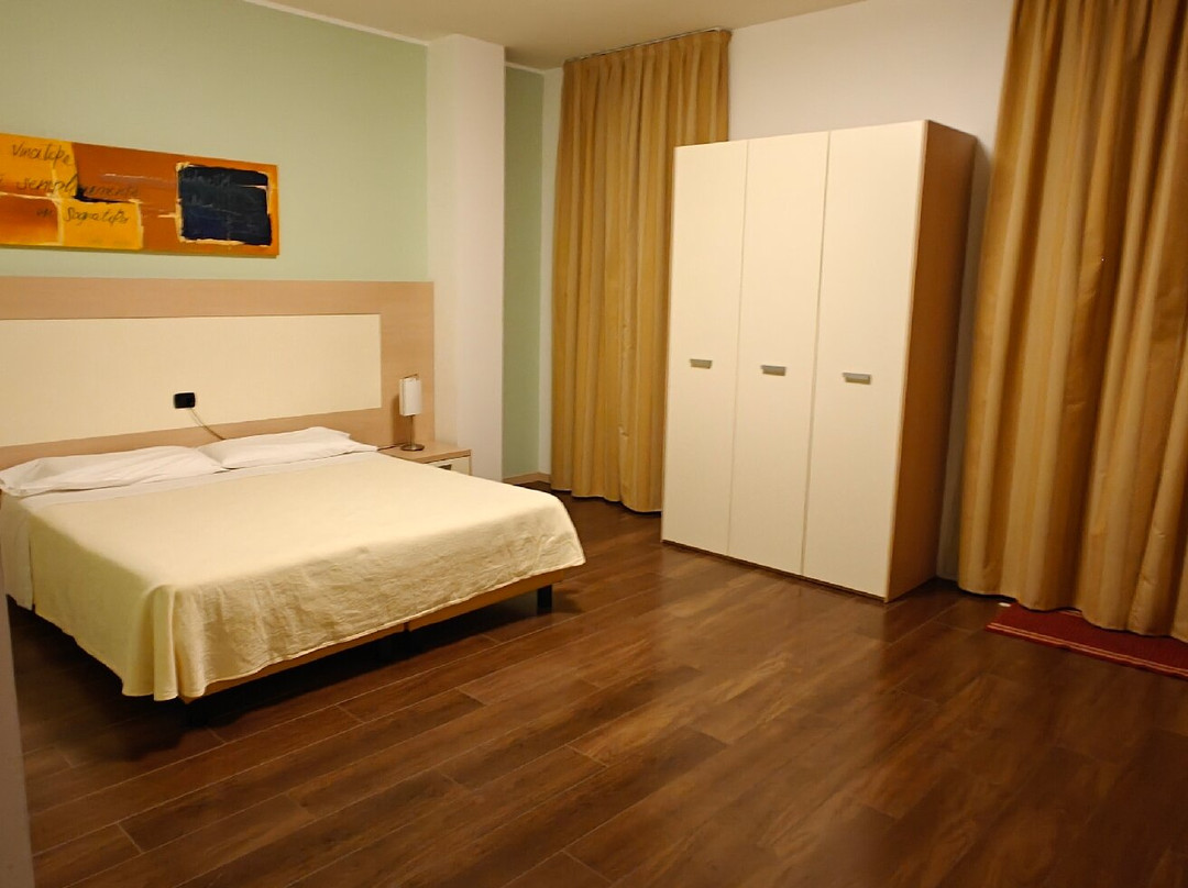 Groane Hotel Residence主图