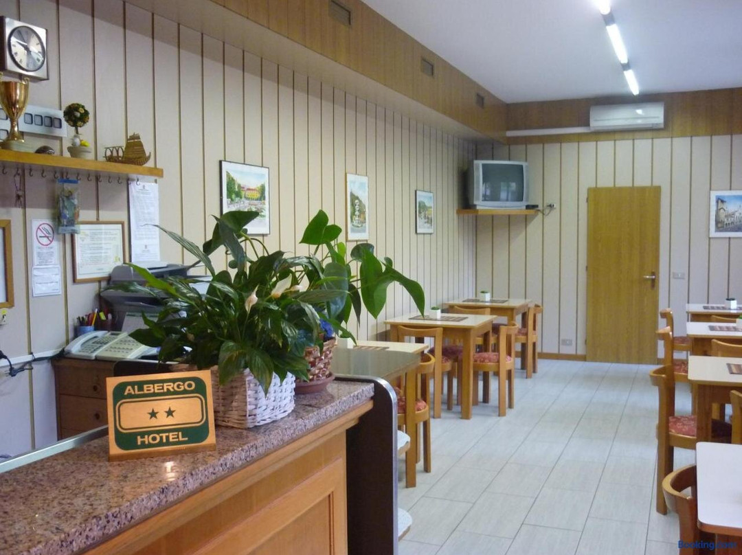 Camerlata酒店住宿-Hotel Milano