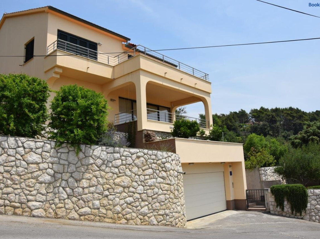 Charming Villa Rab