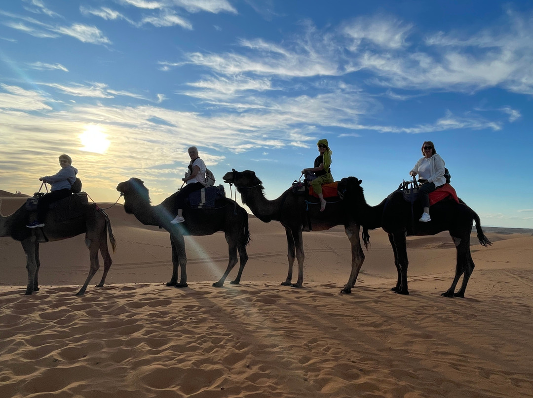 Merzouga Discovery Tours-马拉喀什必去景点