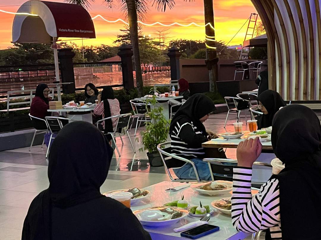 Hotel Victoria River View主图