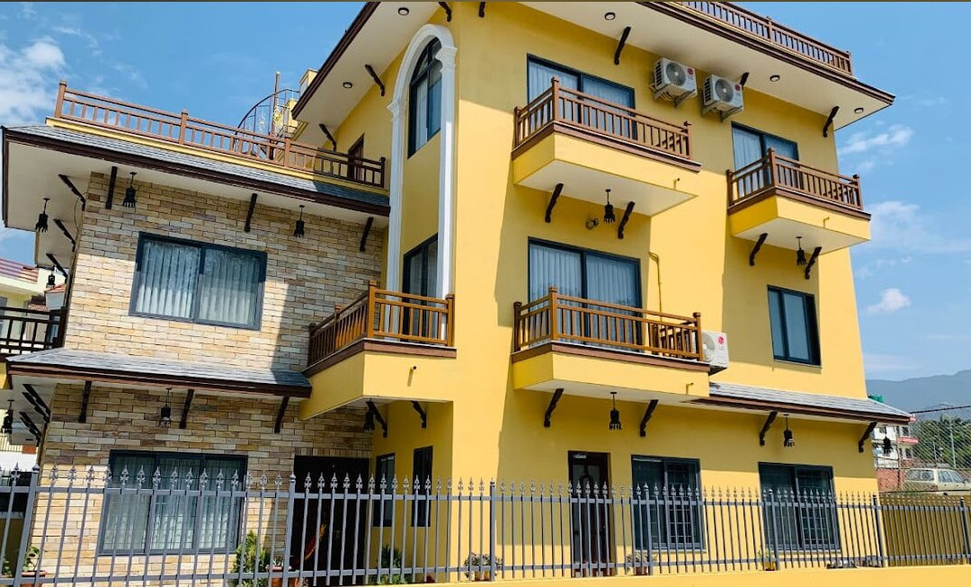 Dhichen Home
