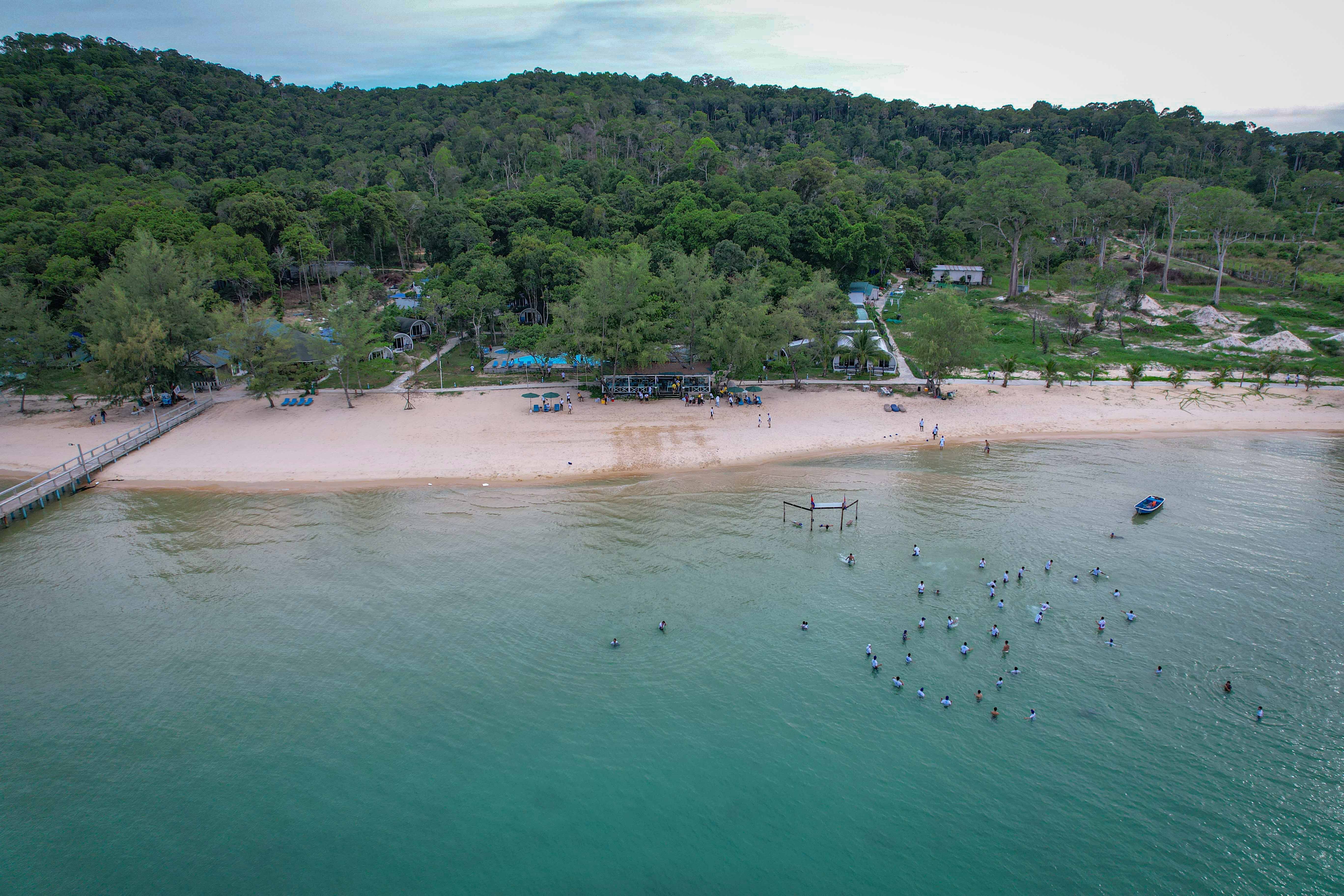 Tube Resort-泳池
