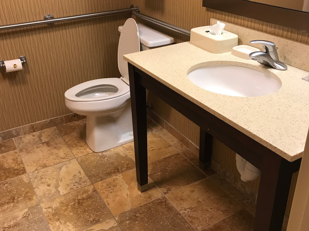 Hampton Inn Troy主图