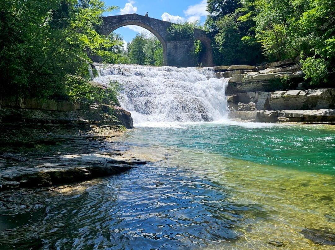 Cascate Della Brusia-Portico e San Benedetto必去景点