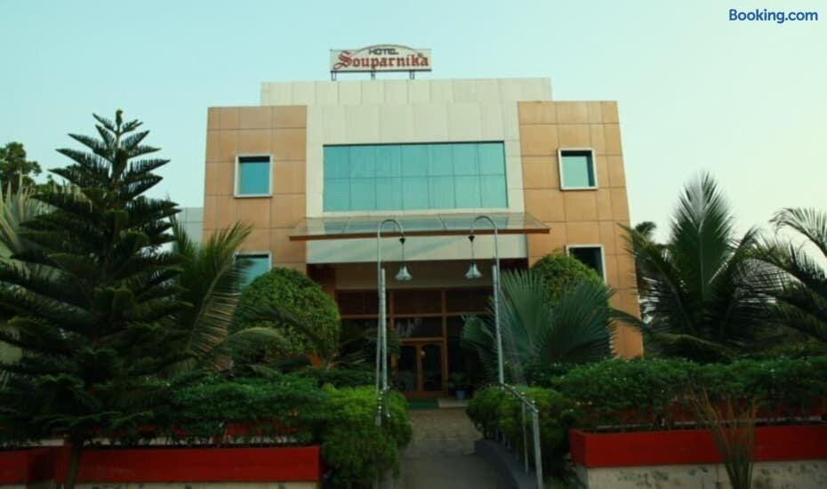 Veliyam酒店住宿-Hotel Souparnika