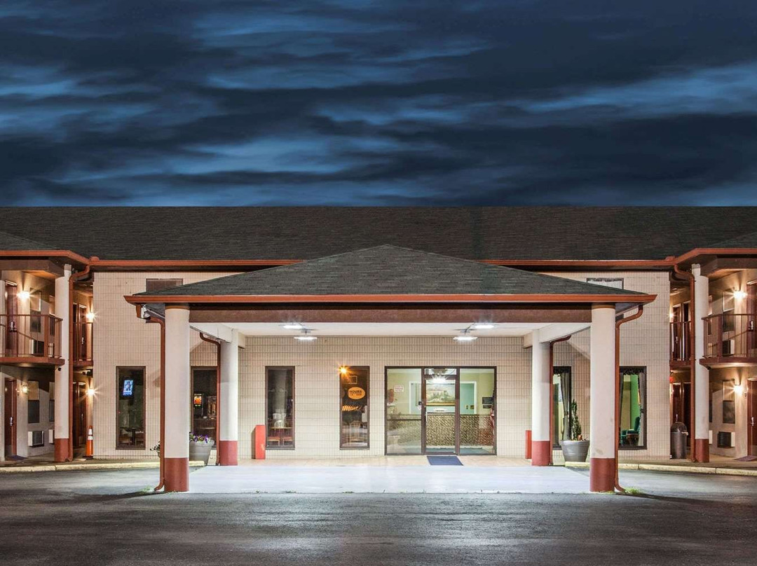 Super 8 by Wyndham Malvern