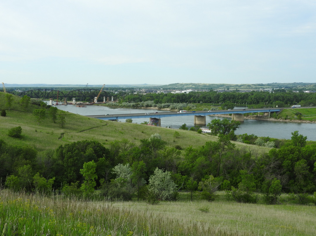 Chief Lookings Village-俾斯麦必去景点