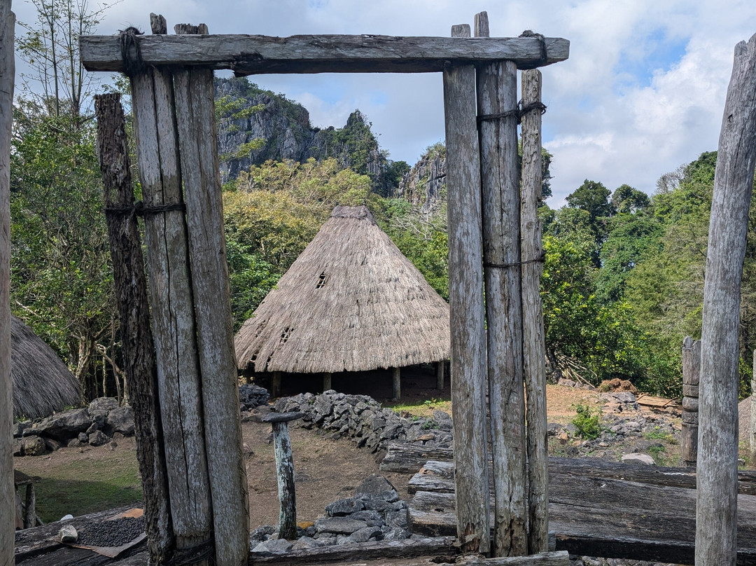 Tamkesi - Traditional Village-Kefamenanu必去景点