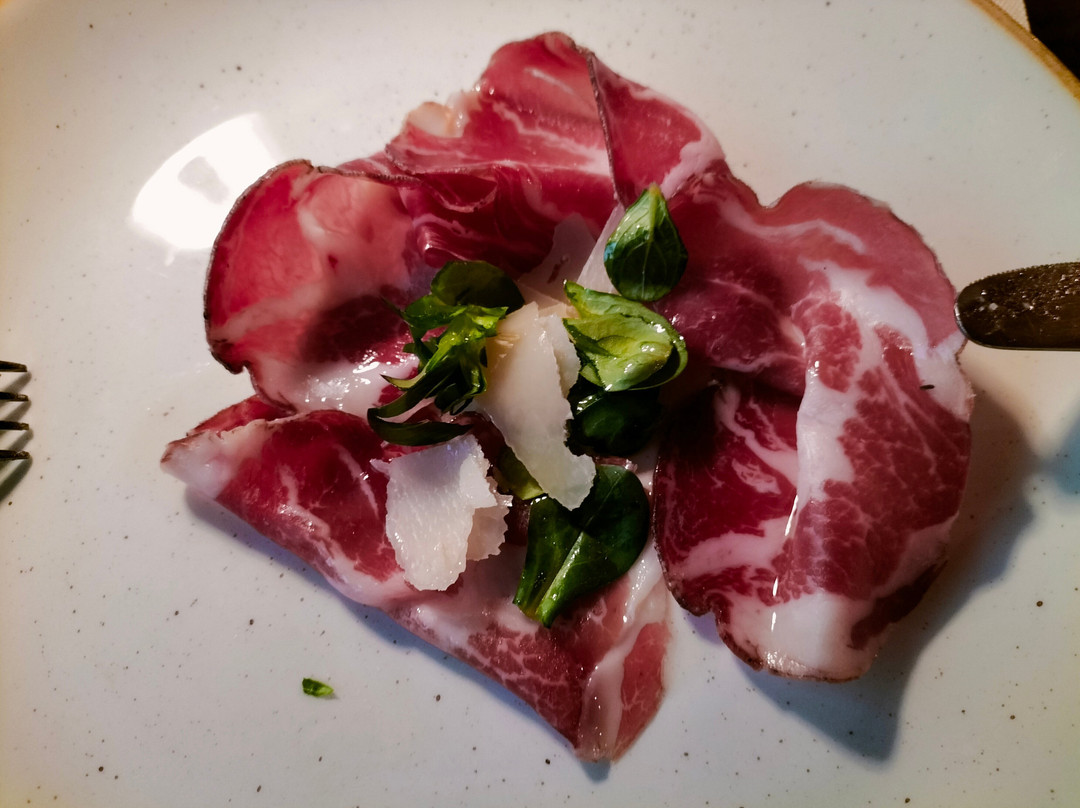 卡斯特酒店主图