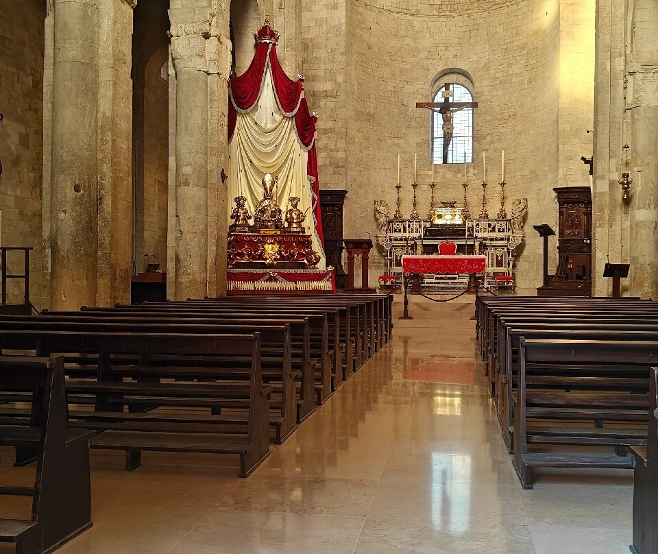 Museo Diocesano - Sezione Di Bisceglie-比谢列必去景点