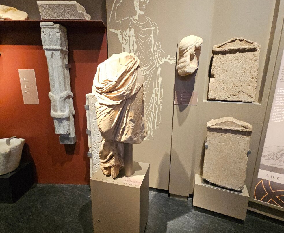 Archaeological Museum of Messenia-卡拉马塔必去景点