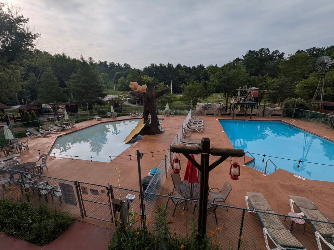 Meadowbrook Resort主图