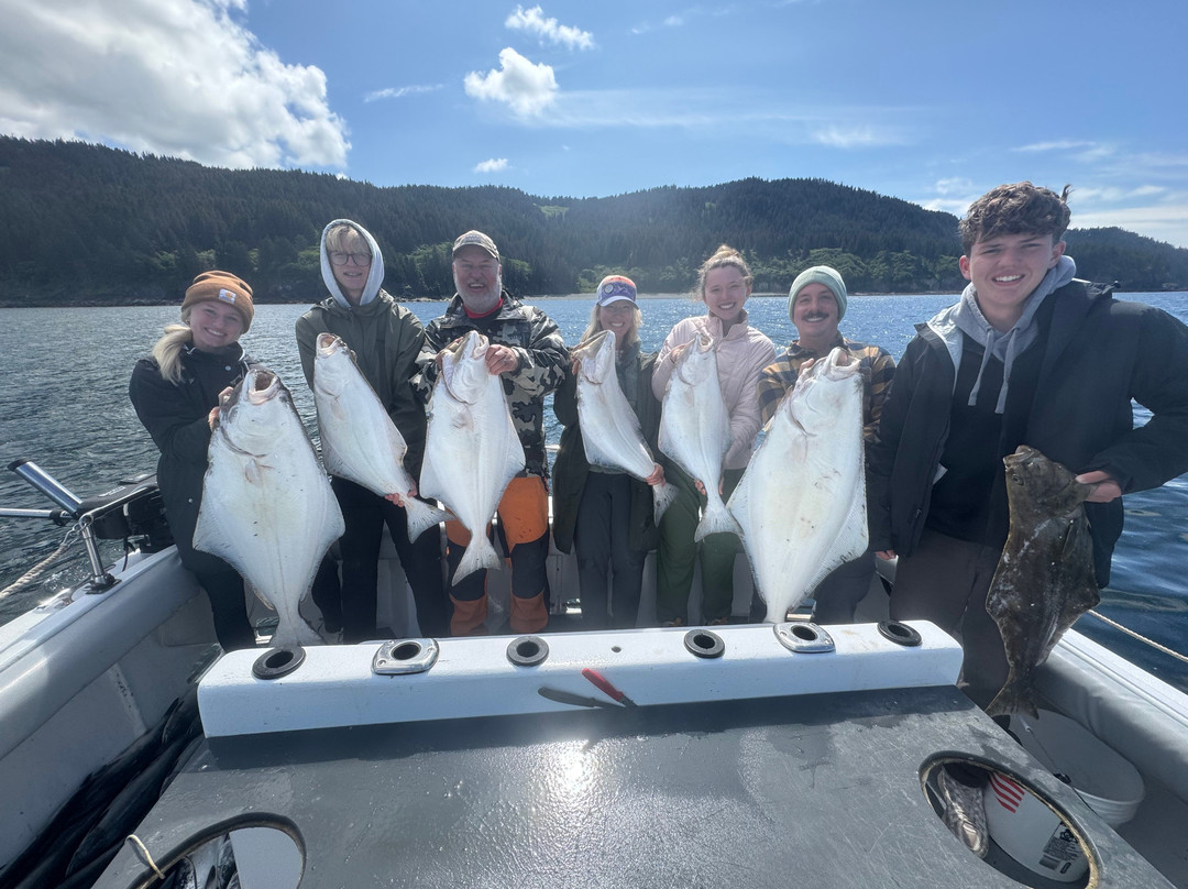 North Country Charters-荷马必去景点