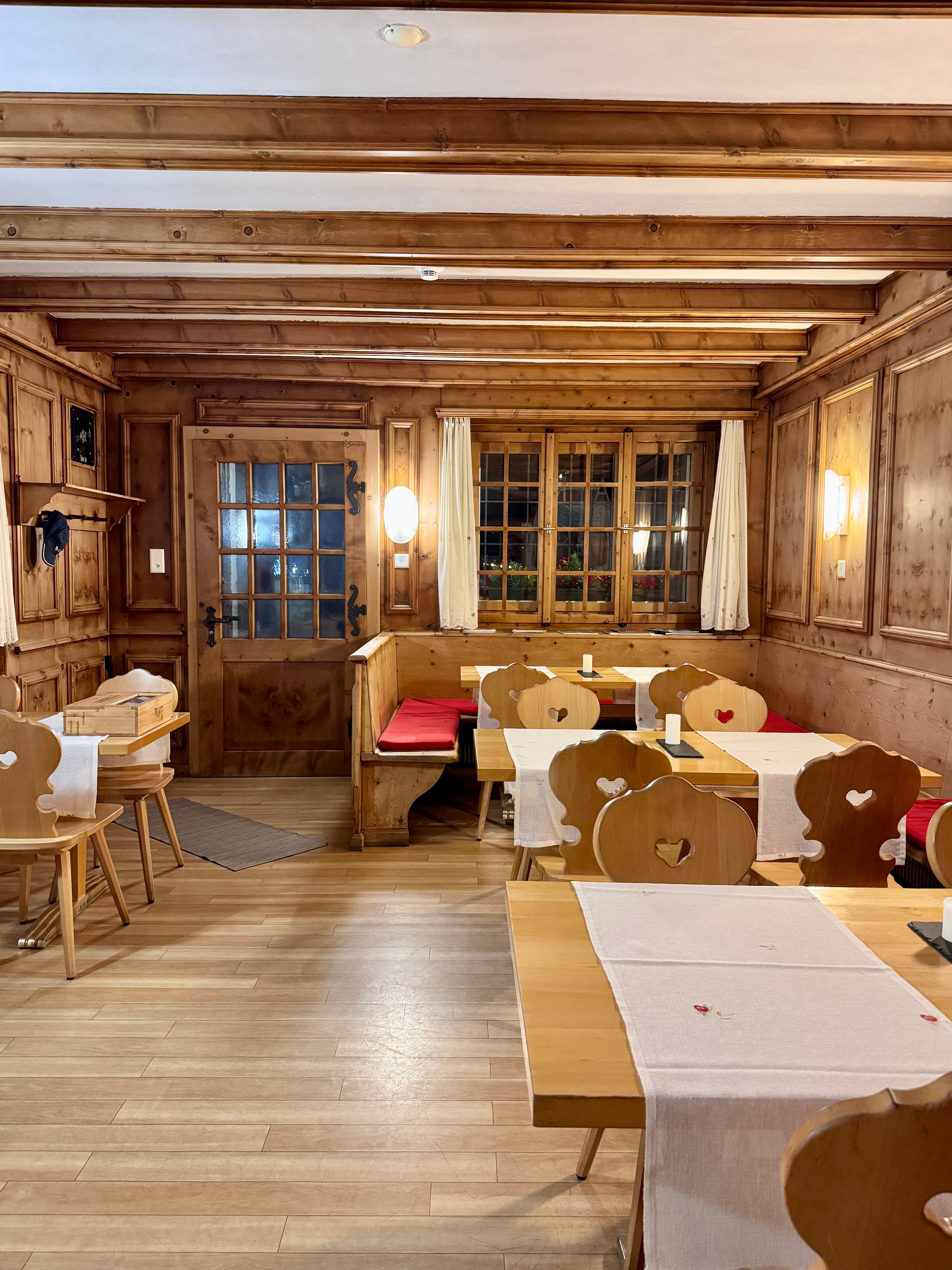 Raselli Sport Hotel-官方