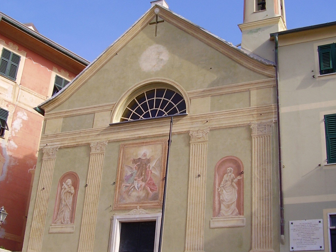 Chiesa di Santa Chiara-Bogliasco必去景点