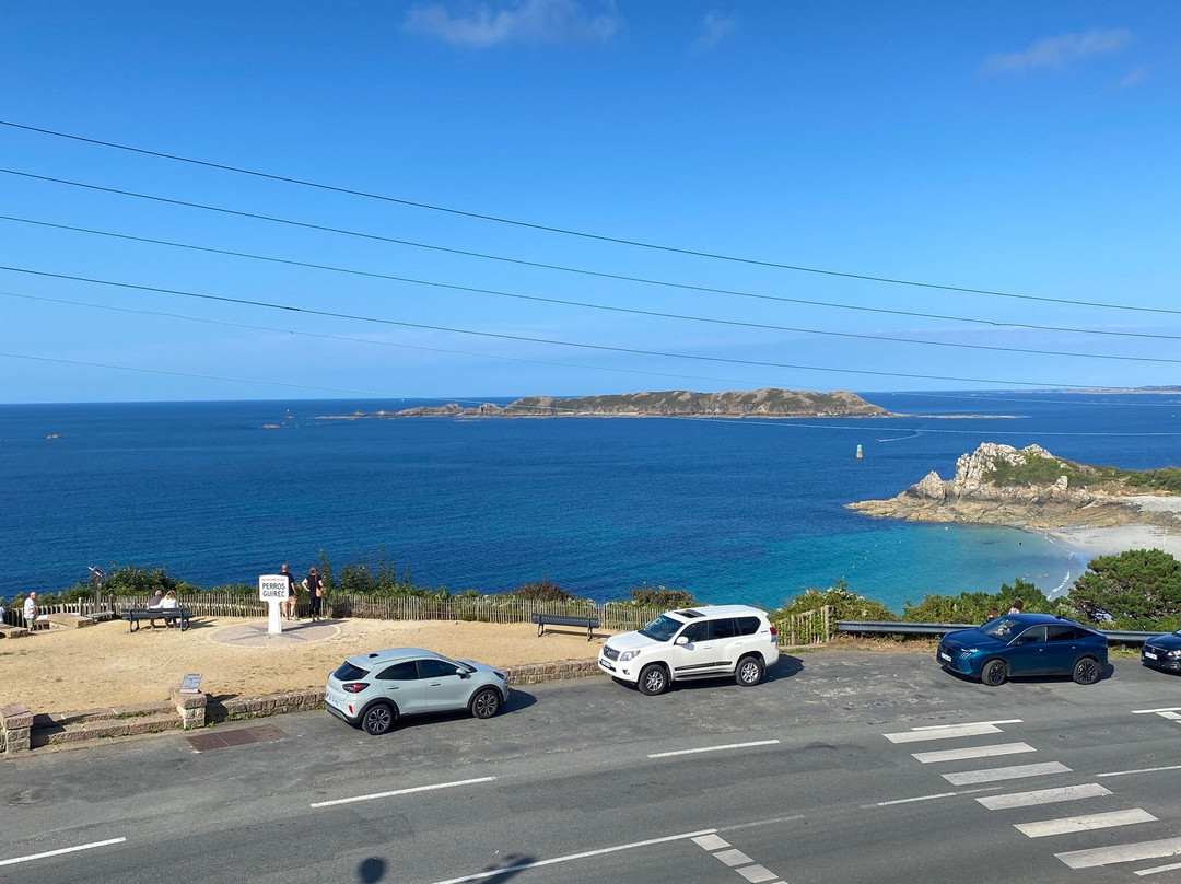 Au Point de Vue主图