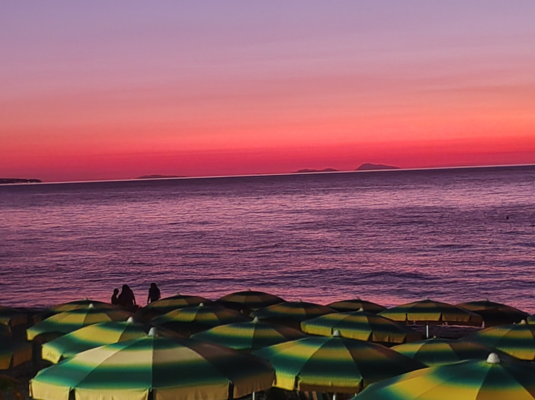 Sunset Beach-Bagnara Calabra必去景点