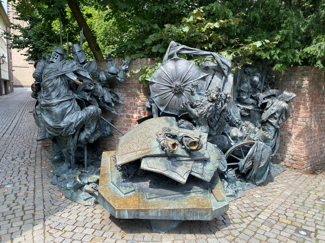 Stadterhebungsmonument-杜塞尔多夫必去景点