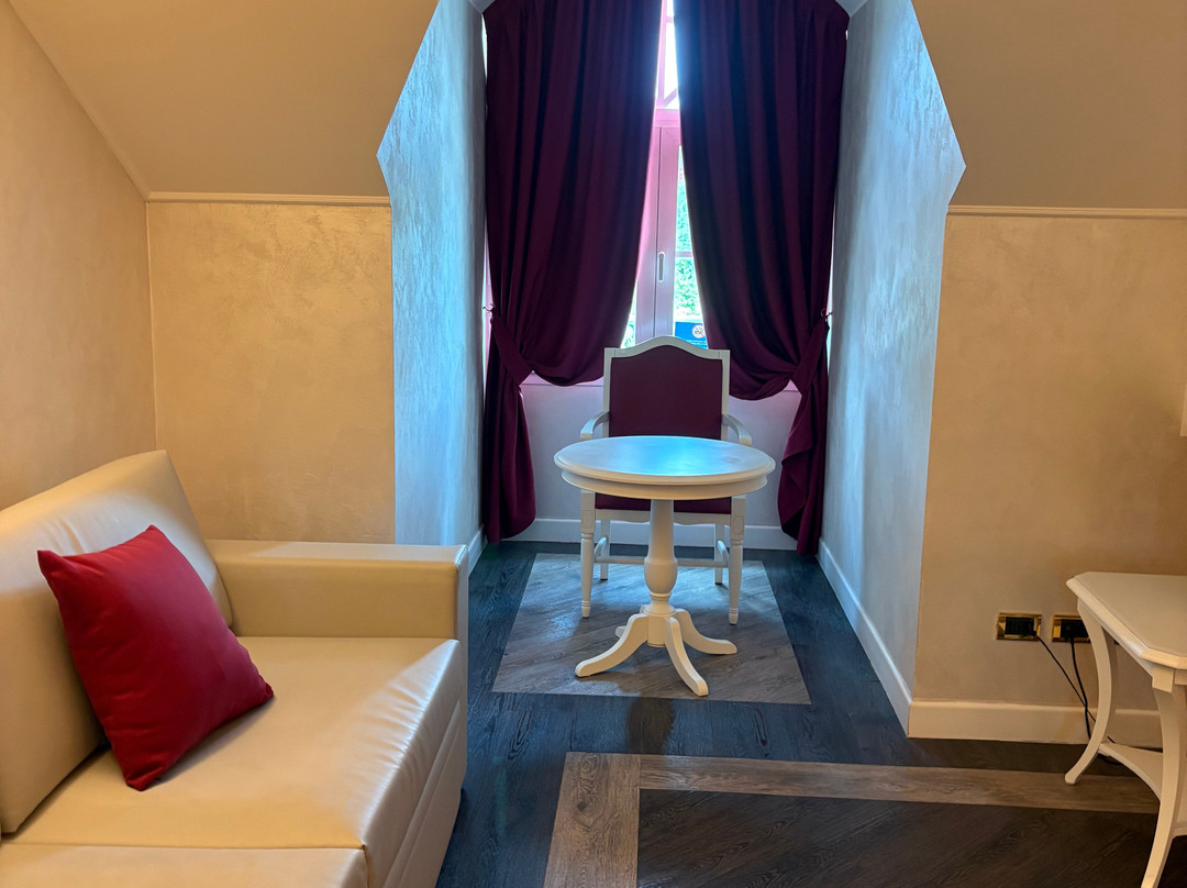 花园度假酒店主图