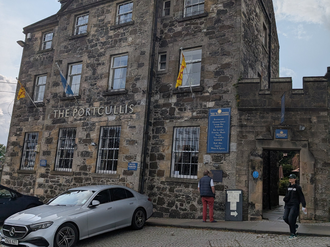 The Portcullis Hotel主图