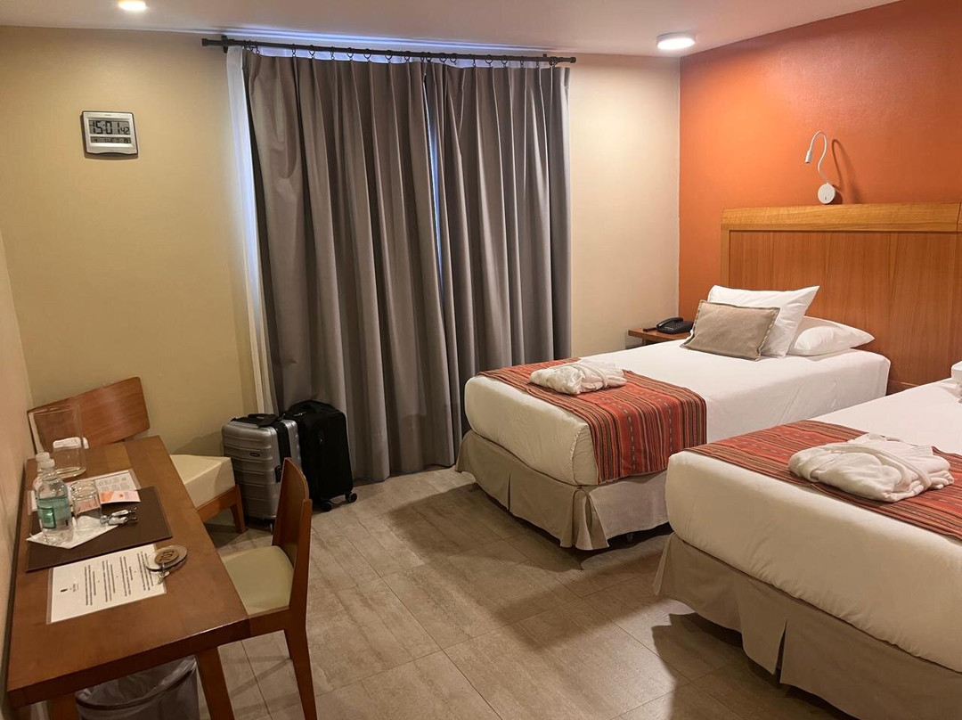 La Casa De Don Tomas主图