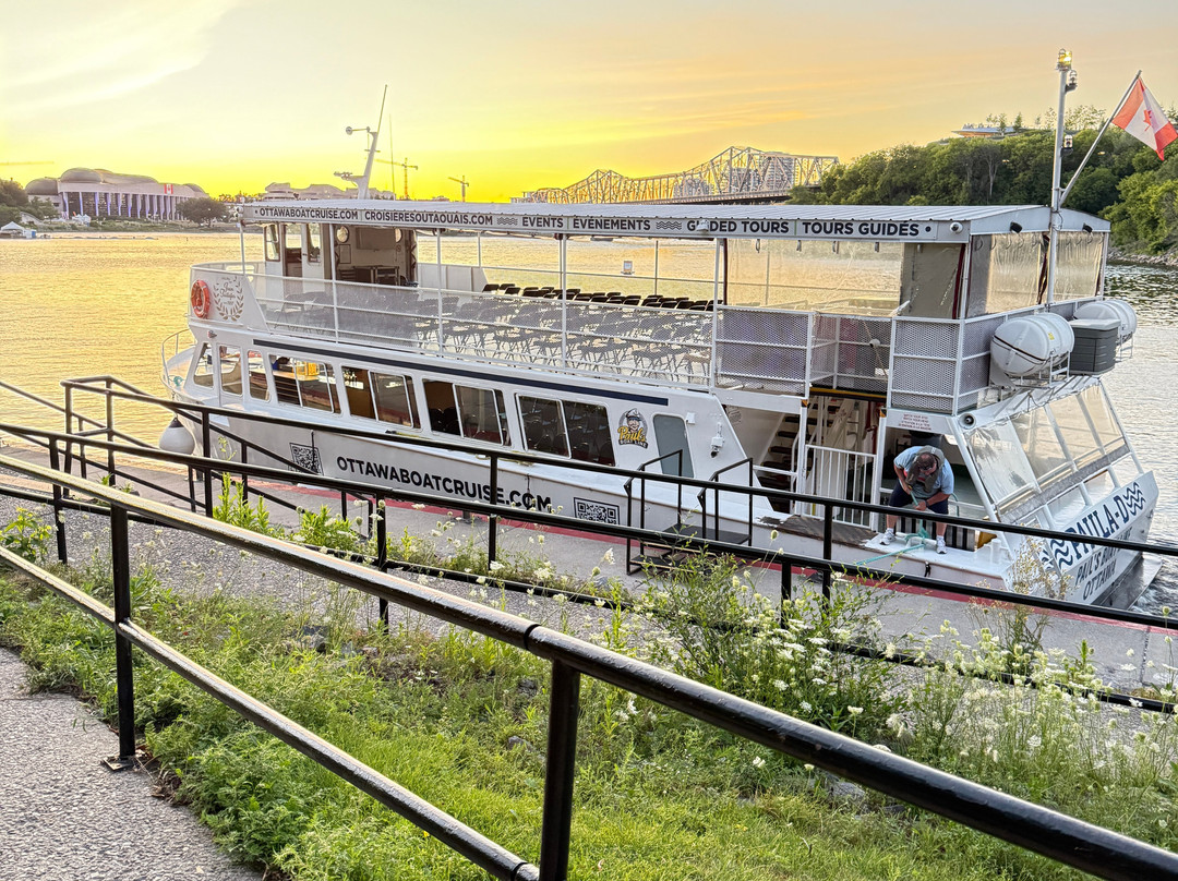 Paul's Boat Lines-渥太华必去景点