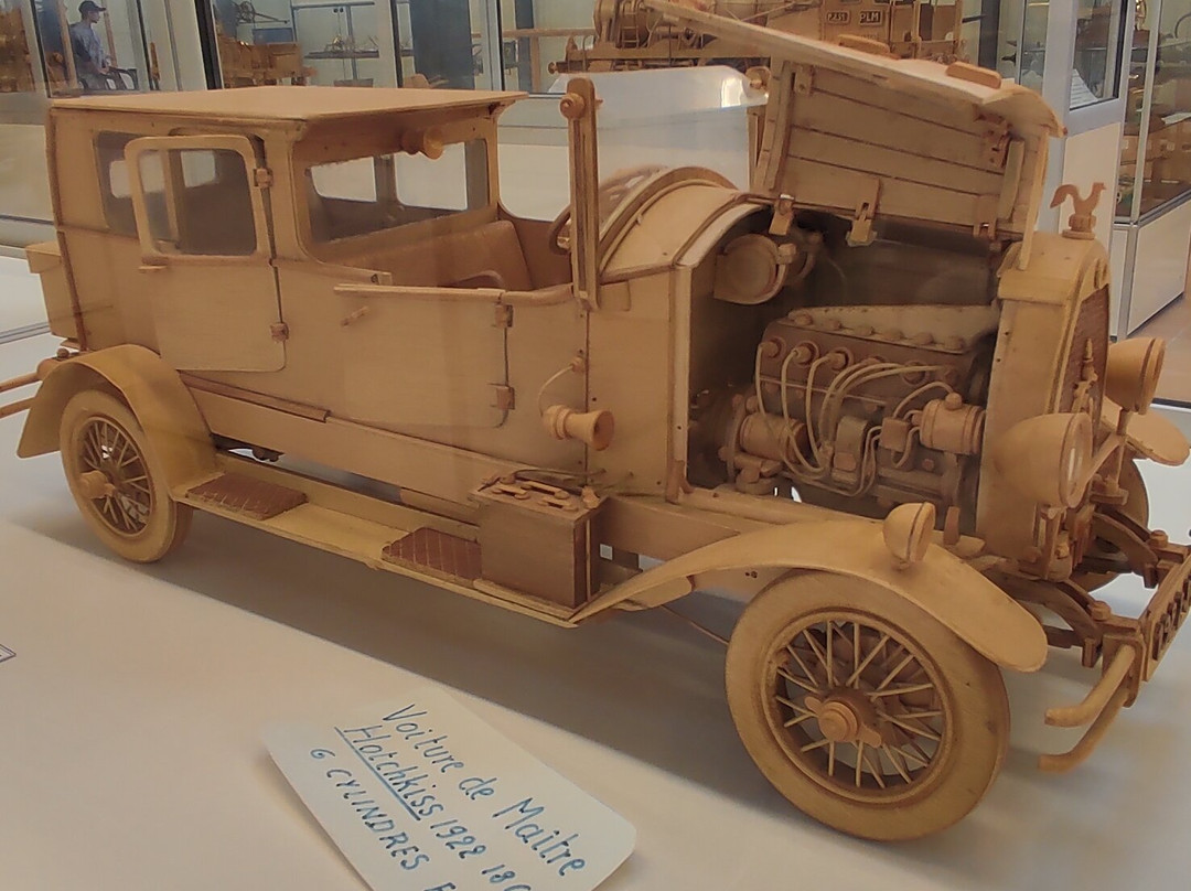 Musée Des Machines A Nourrir Et Courir Le Monde-Clairvaux-les-Lacs必去景点