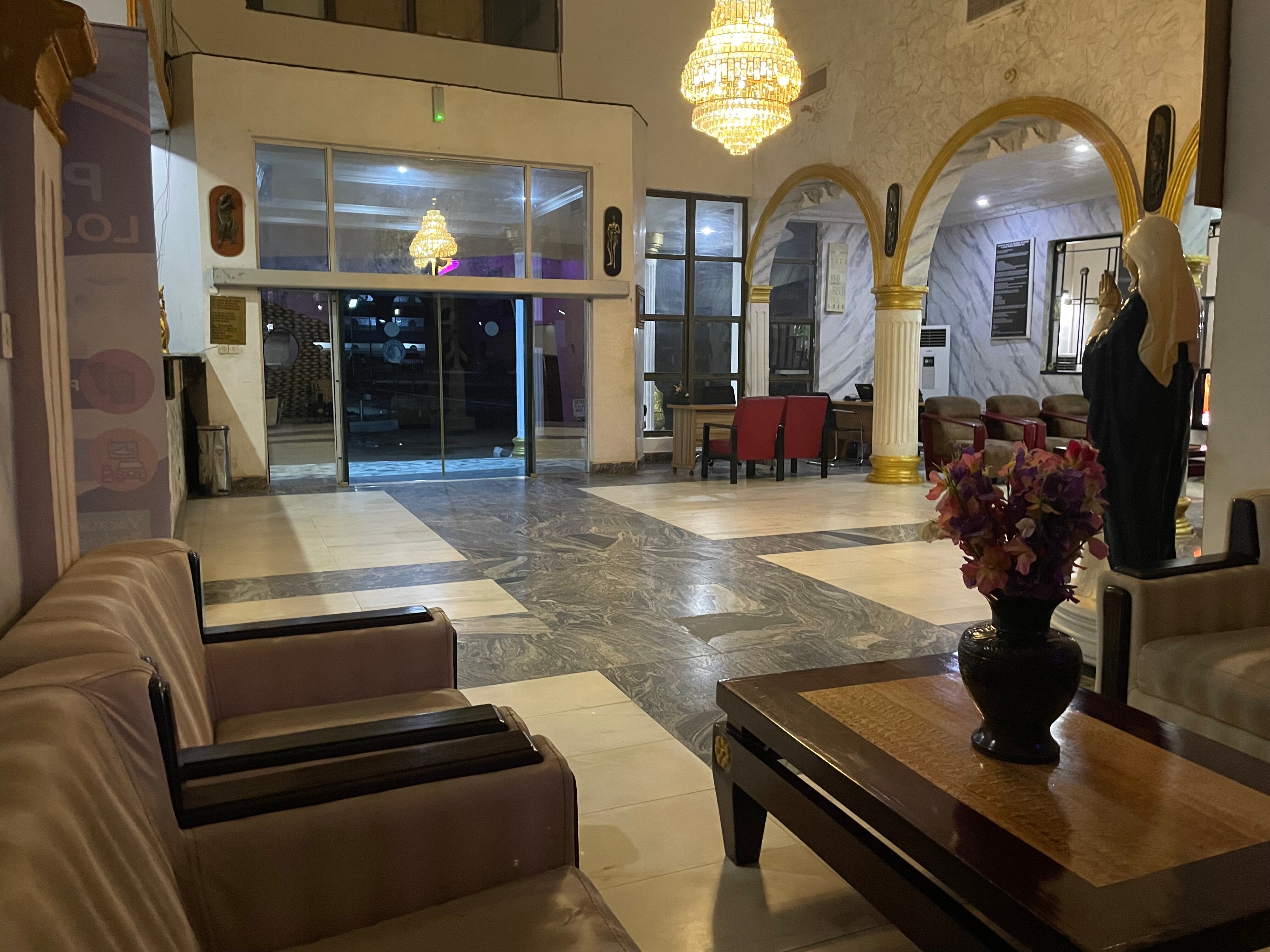 Precious Palm Royal Hotel-官方