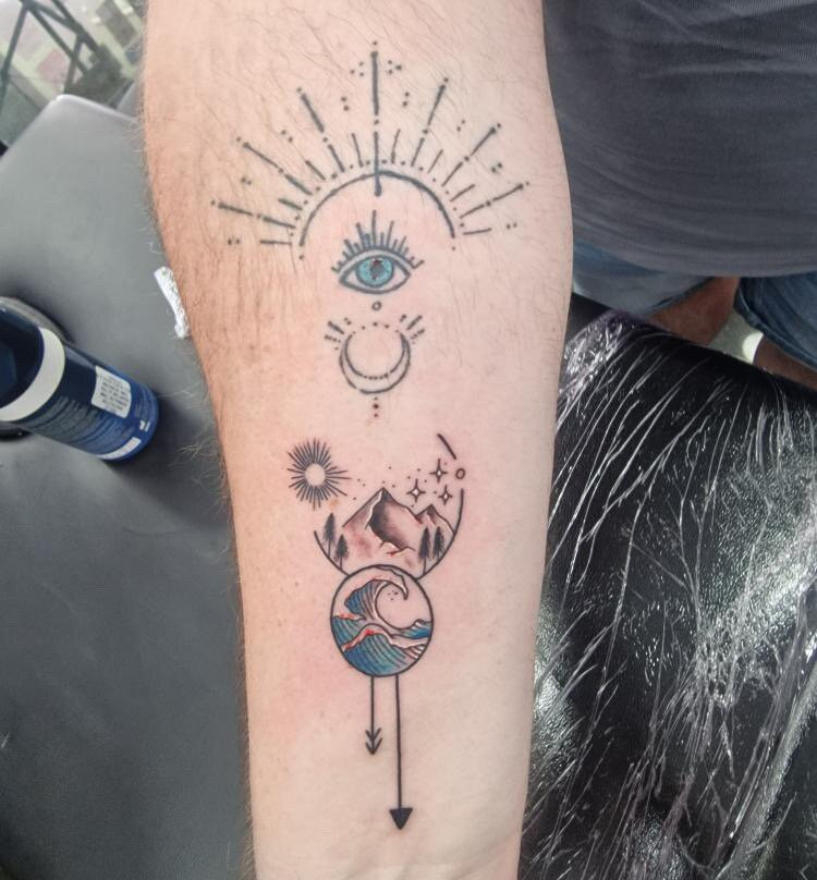 INKspiration Tattoo and Piercing Studio-托雷莫里诺斯必去景点