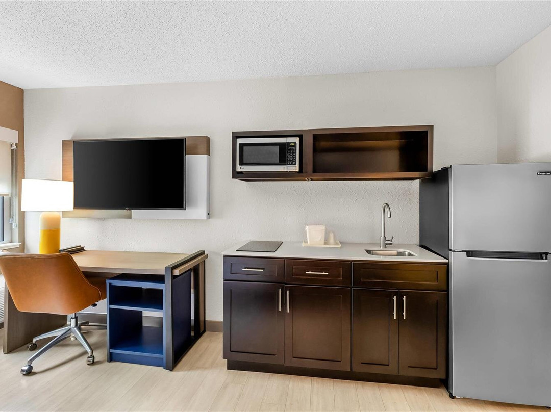 Comfort Inn Mayfield Heights Cleveland East主图