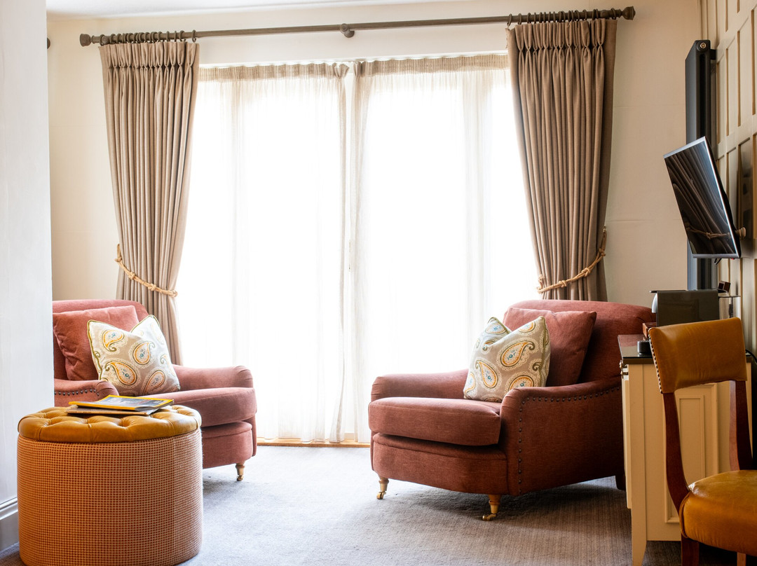 罗赛马诺尔酒店主图