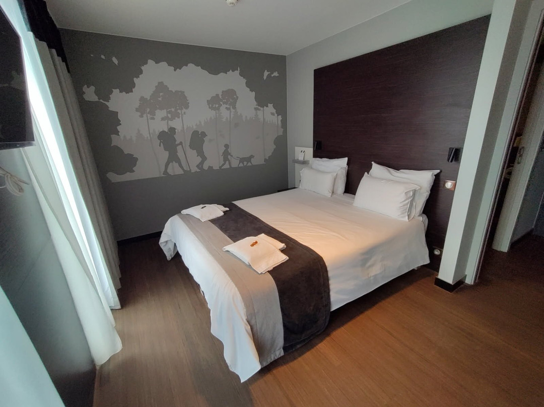 Le Merceny Motel主图