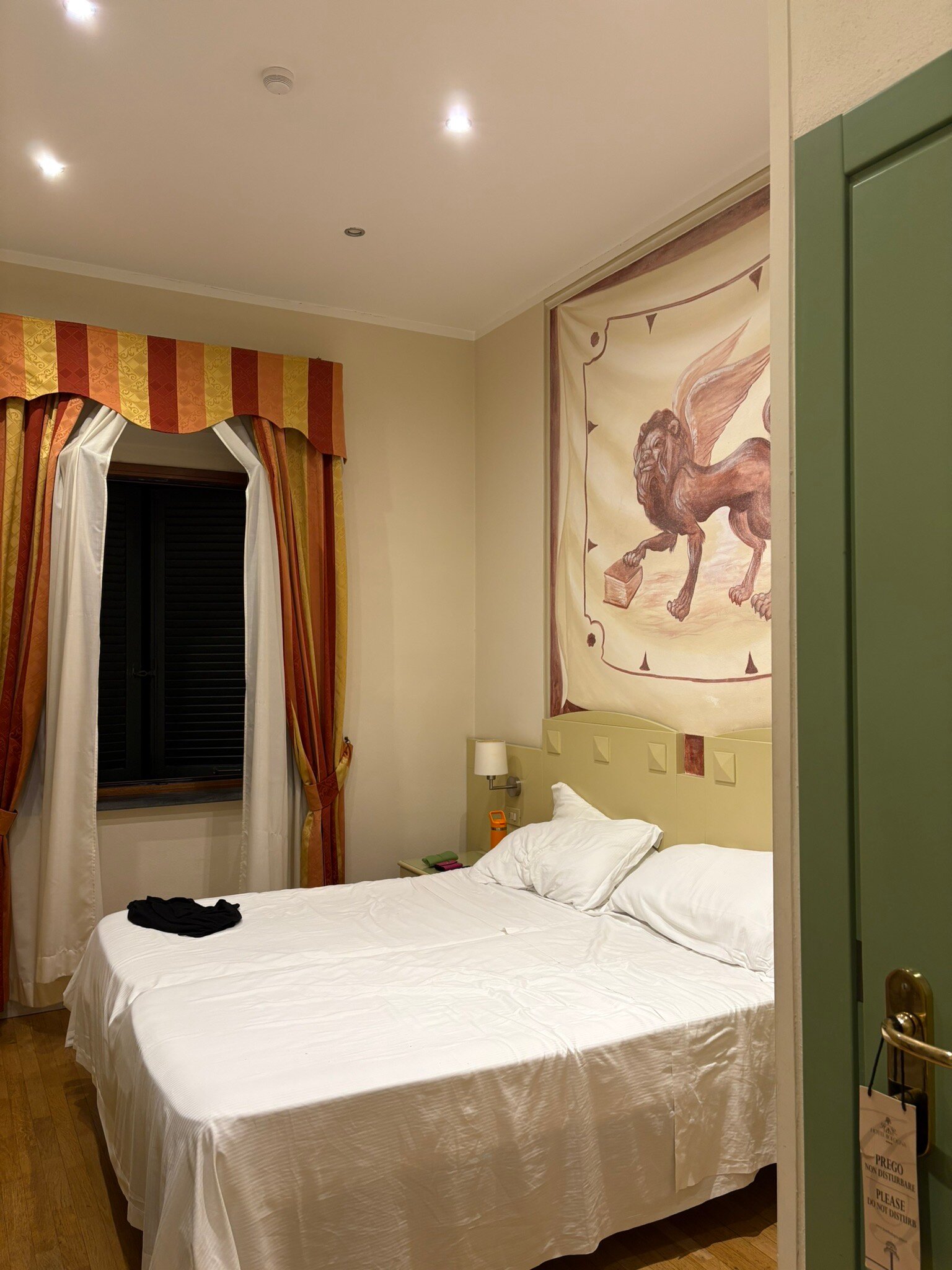 波罗格纳酒店-官方