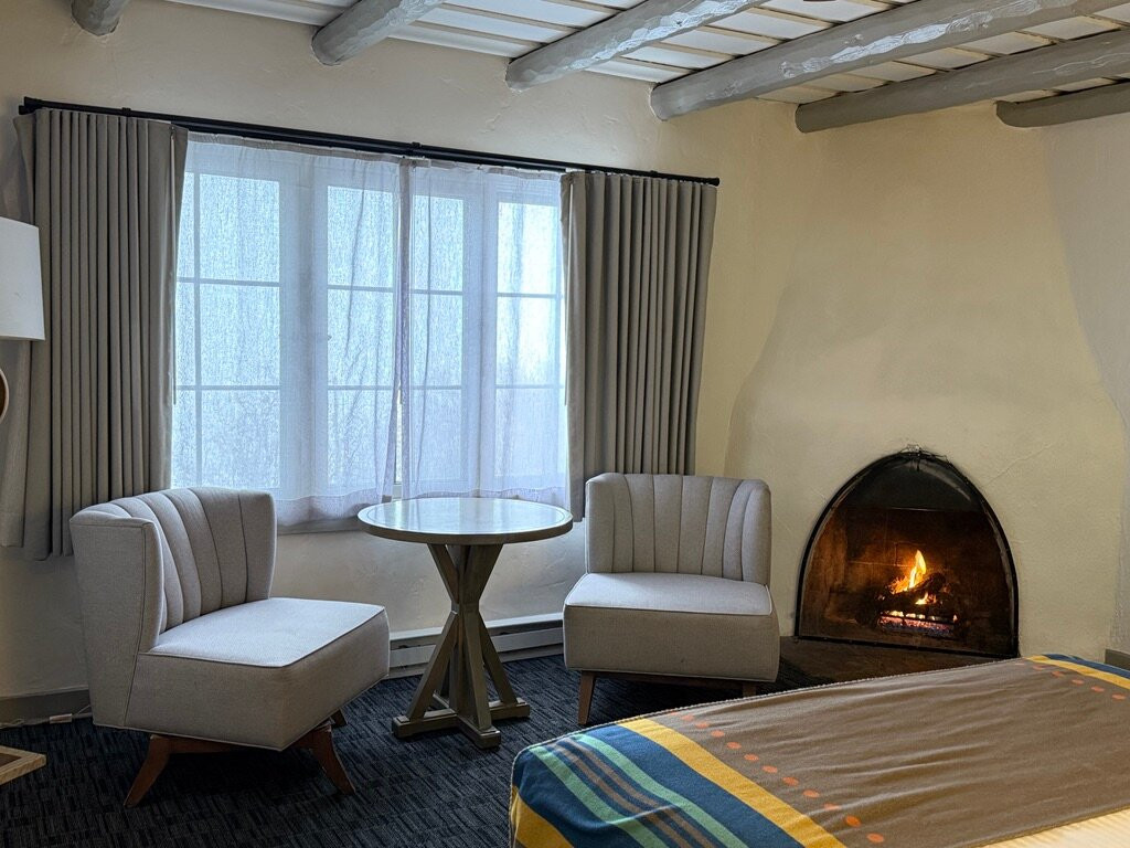 光明天使小屋主图